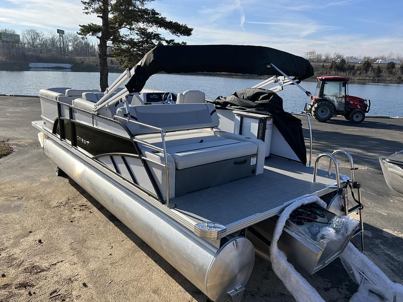 New 2023 Crest Pontoons Classic Lx 220 Sls Tritoon For Sale In 