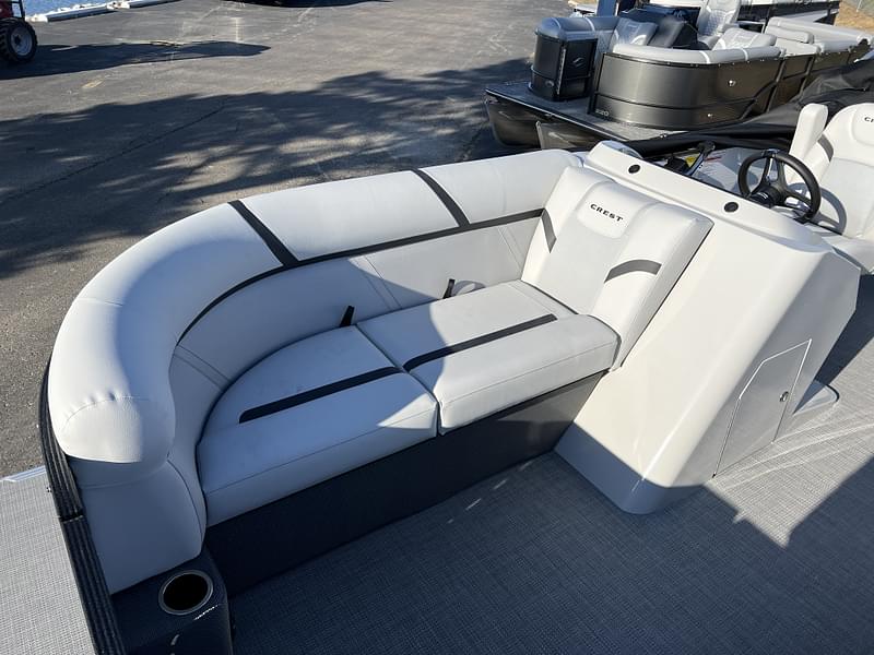 New 2023 Crest Pontoons CLASSIC LX 220 SLS TRITOON for sale in ...