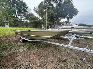 BOATZON | 2023 Crestliner CR 1648