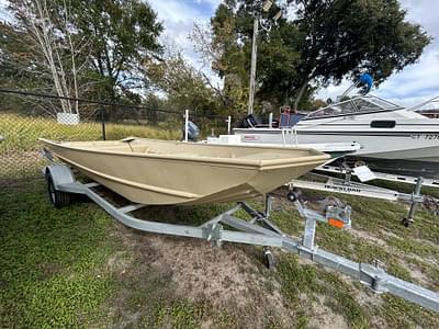 BOATZON | 2023 Crestliner CR1648