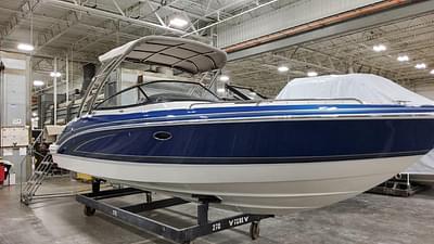 BOATZON | 2023 Formula 270 Bowrider