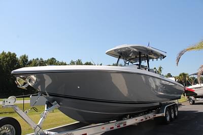 BOATZON | 2023 Fountain 34 CC