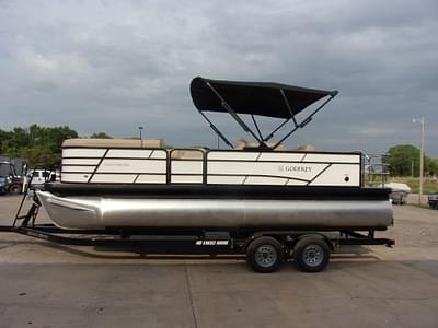 BOATZON | 2023 Godfrey Sweetwater 2286 SFL Tritoon