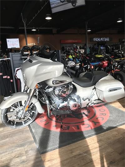 BOATZON | 2023 Indian Motorcycle CHIEFTAIN LIMITED SILVER QUARTZ MTLC 49ST