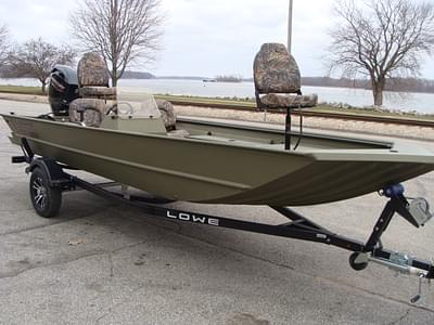 BOATZON | 2023 Lowe RX1860 SC