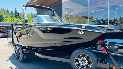 BOATZON | 2023 MasterCraft NXT22