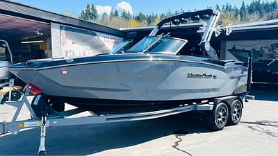 BOATZON | 2023 MasterCraft NXT23