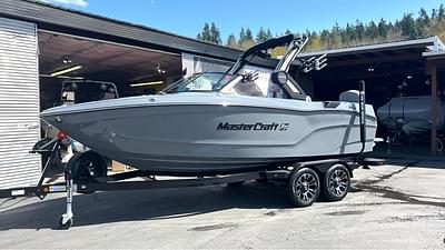 BOATZON | 2023 MasterCraft XT22 T