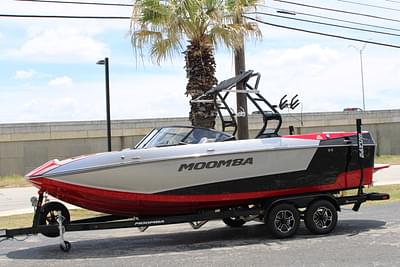 BOATZON | 2023 Moomba MOJO