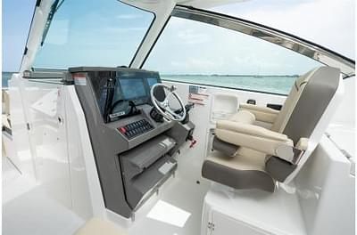 BOATZON | 2023 Pursuit DC 295