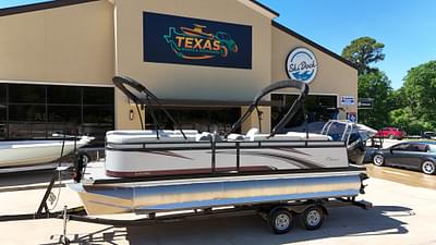 BOATZON | 2023 Qwest Pontoons EClass 822 Lanai LT