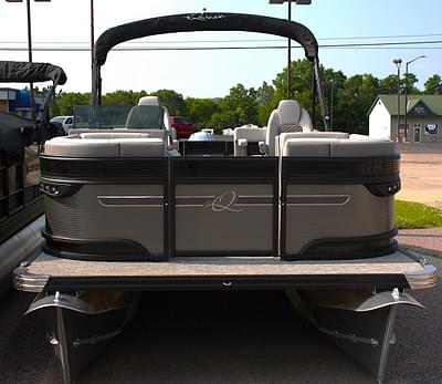 BOATZON | 2023 Qwest Pontoons Qwest M Class 8520 RLS RZT