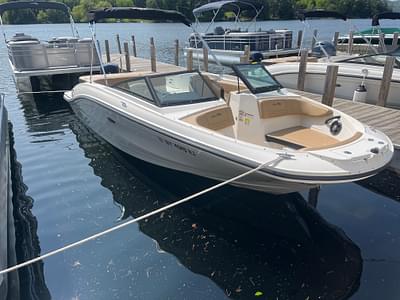 BOATZON | 2023 Sea Ray 210 SPO