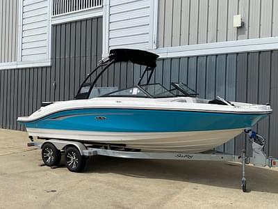 BOATZON | 2023 Sea Ray SPX 210