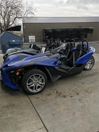 BOATZON | 2023 Slingshot SLINGSHOT SL  AUTODRIVE