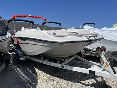 BOATZON | 2023 Starcraft SVX 211 OB