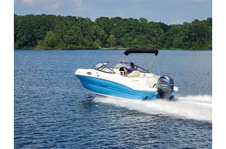 BOATZON | 2023 Stingray Boats 211DC