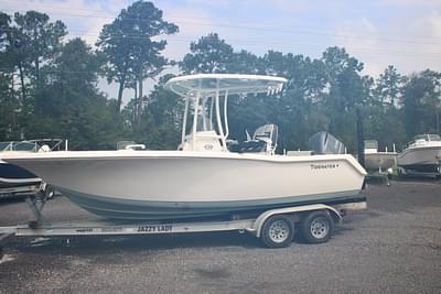 BOATZON | 2023 Tidewater Boats 220CC