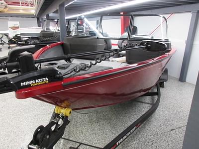 BOATZON | 2023 Tracker Boats PRO GUIDE V175 WT