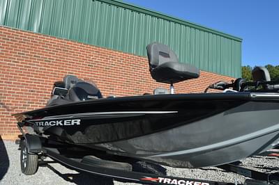 BOATZON | 2023 Tracker Boats PRO TEAM 175 TXW