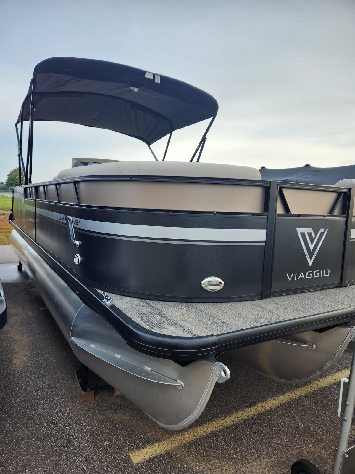 2023 Viaggio Viaggio LAGO 22S ST w MERCURY 150L 2023 - Sold Boat