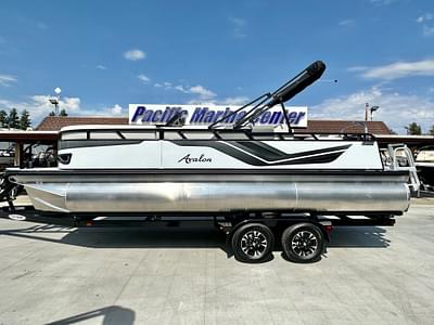 BOATZON | 2024 Avalon Venture 85  23 FT Elite Windshield w 150HP Mercury