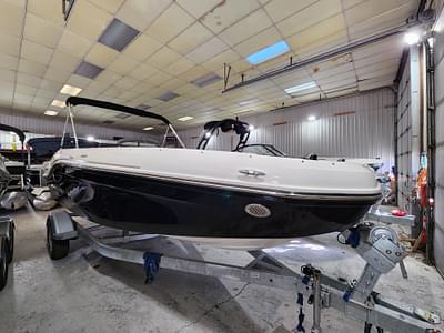 BOATZON | 2024 Bayliner DX2000