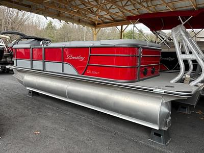 BOATZON | 2024 Bentley Pontoons Legacy 200 Cruise BOATZON | 2024 Bentley Pontoons Legacy 200 Cruise