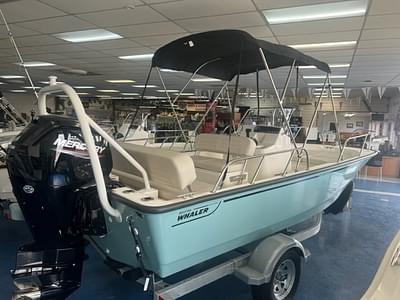 BOATZON | 2024 Boston Whaler 170 Montauk