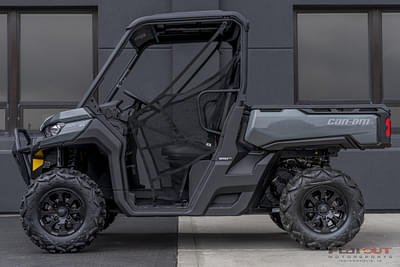 BOATZON | 2024 CanAm DEFENDER HD9 XT