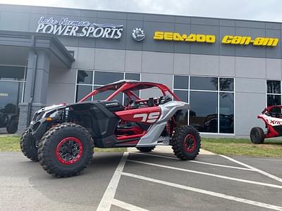 BOATZON | 2024 CanAm Maverick X3 X DS Turbo RR Red  Silver