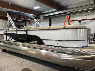 BOATZON | 2024 Crest Pontoons Classic LX 220 L