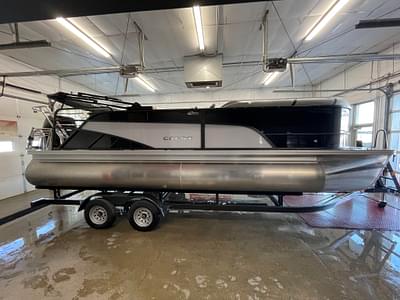 BOATZON | 2024 Crest Pontoons Classic LX 220 SLSC wMerc 200L