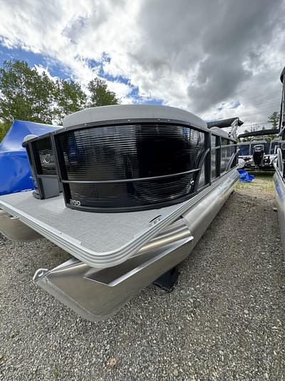 BOATZON | 2024 Crest Pontoons Classic LX Fish 200 SF