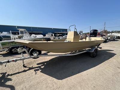 BOATZON | 2024 Crestliner 1860