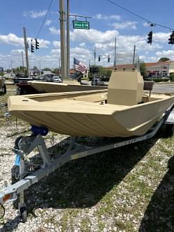 BOATZON | 2024 Crestliner 1860 C