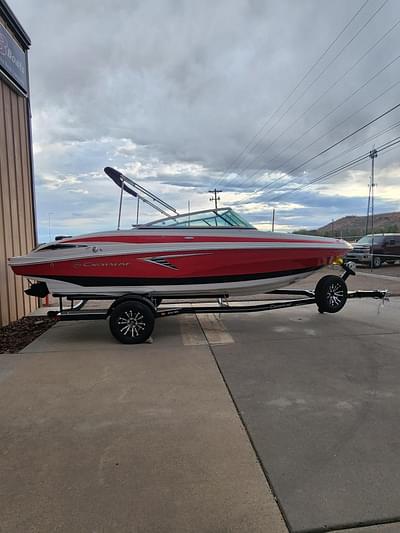 BOATZON | 2024 Crownline 200 SS