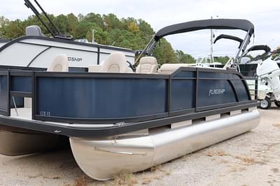 BOATZON | 2024 Flagship Pontoons E 20 FC 4 Corner