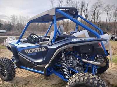 BOATZON | 2024 Honda Talon 1k R FOX Live Valve