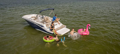 BOATZON | 2024 Hurricane Sundeck Sport 205 IO