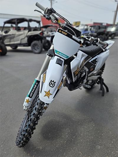 BOATZON | 2024 Husqvarna Motorcycles FC 450