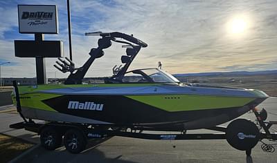 BOATZON | 2024 Malibu Boats 23 LSV