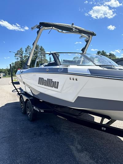 BOATZON | 2024 Malibu Boats MALIBU 21 LXr