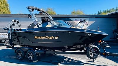 BOATZON | 2024 MasterCraft XT20