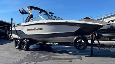 BOATZON | 2024 MasterCraft XT23 BOATZON | 2024 MasterCraft XT23