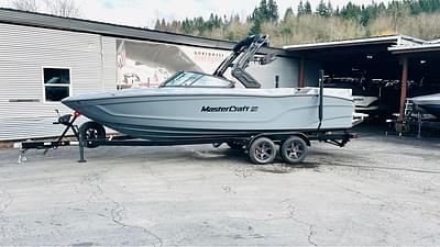 BOATZON | 2024 MasterCraft XT25