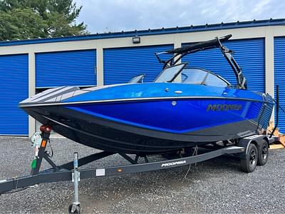 BOATZON | 2024 Moomba Mojo