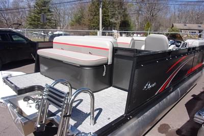 BOATZON | 2024 Qwest Pontoons 820 LANAI LT