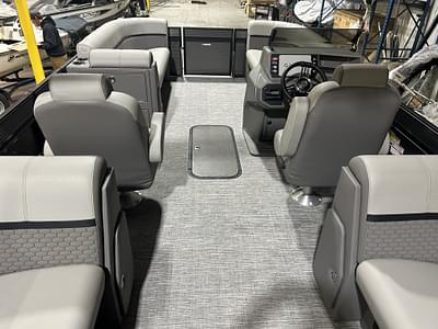 BOATZON | 2024 Qwest Pontoons E22 RLS LTZ Q3X TRITOON LTZ