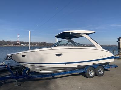 BOATZON | 2024 Regal LS9